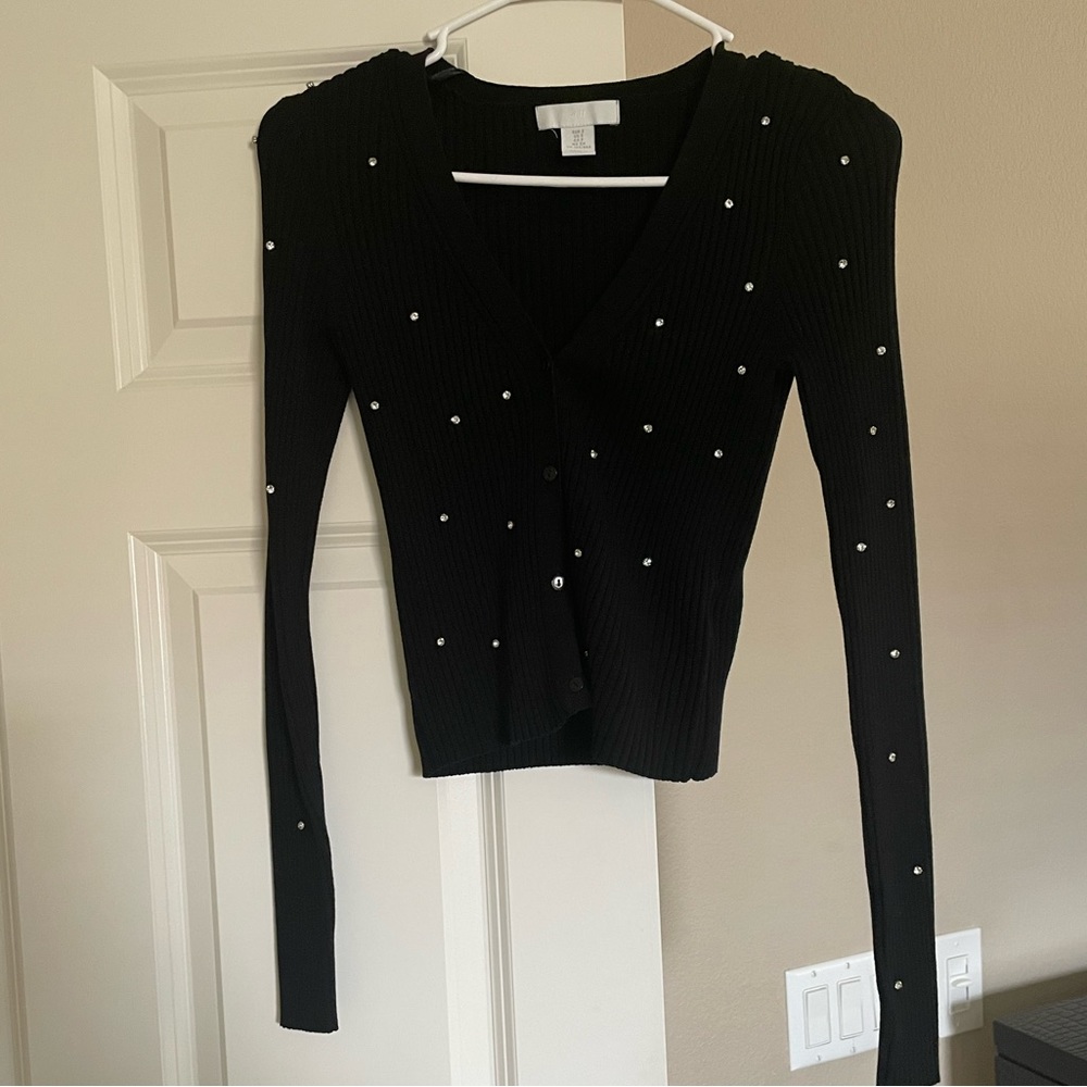 Cute H& M sweater with rhinestones